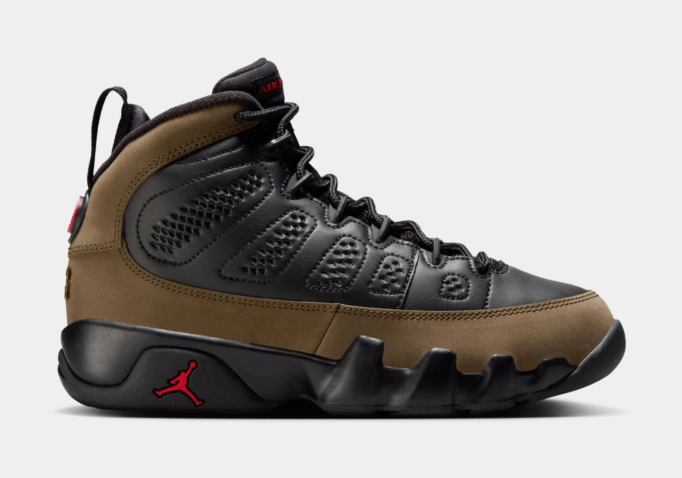 Air Jordan 9 Retro Olive Grade School Lifestyle Shoes (Black/True Red/Light Olive)