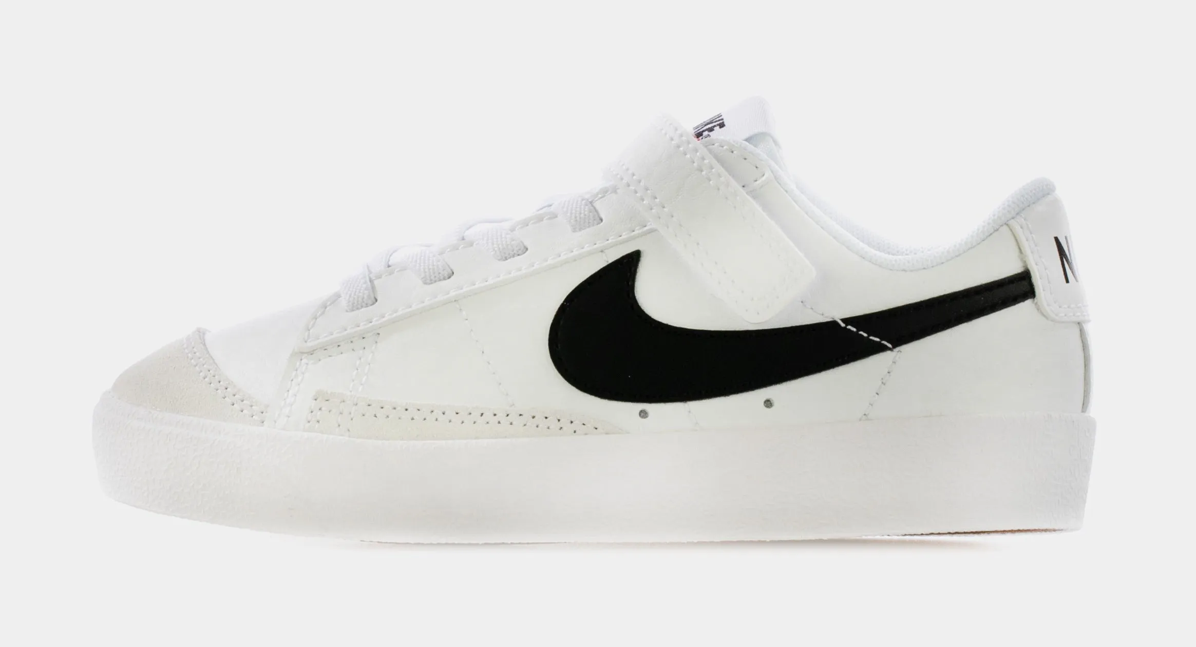 Blazer Low '77 Preschool Lifestyle Shoes (White)