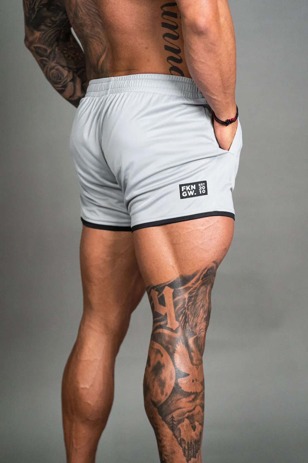 Relentless 2.0 | Men's Gym Shorts | Silver