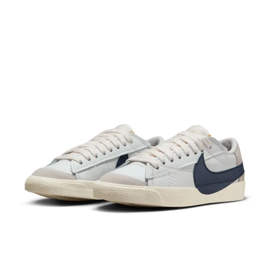 W Nike Blazer Low '77 Jumbo FZ6773-100